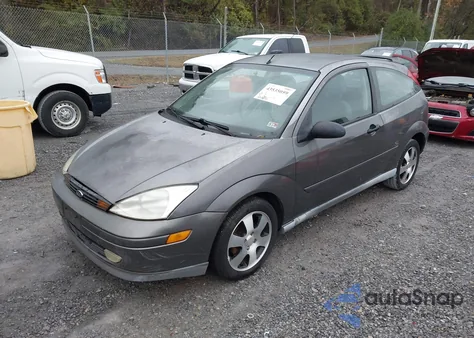 2001 Ford Focus Zx3 from USA, damaged, VIN 3FAFP31361R238118